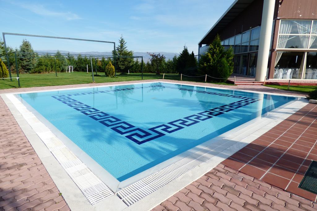 Ioannou Resort Ptolemaida Exteriör bild